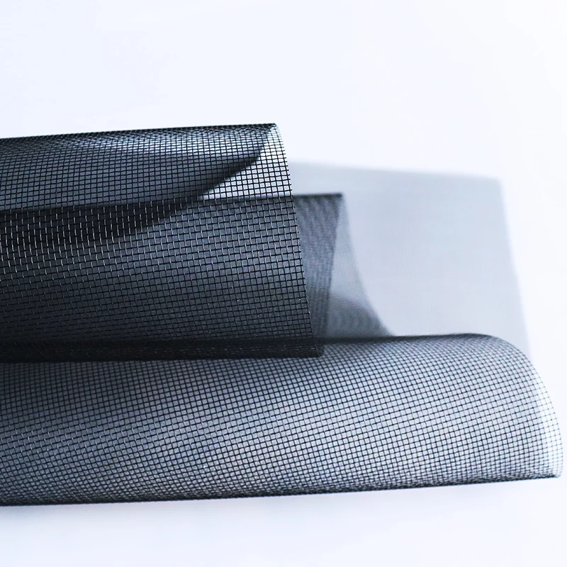 Guide to Choosing the Right Screen Door Material